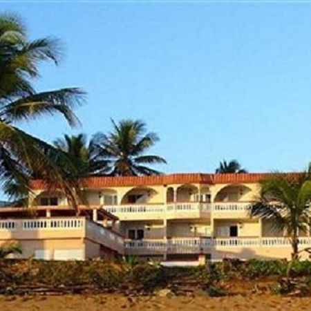 Luquillo Sunrise Beach Inn Экстерьер фото