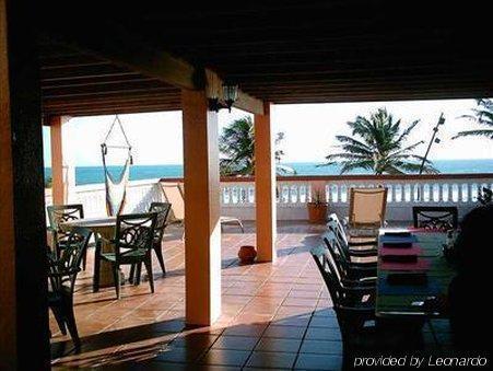 Luquillo Sunrise Beach Inn Ресторан фото